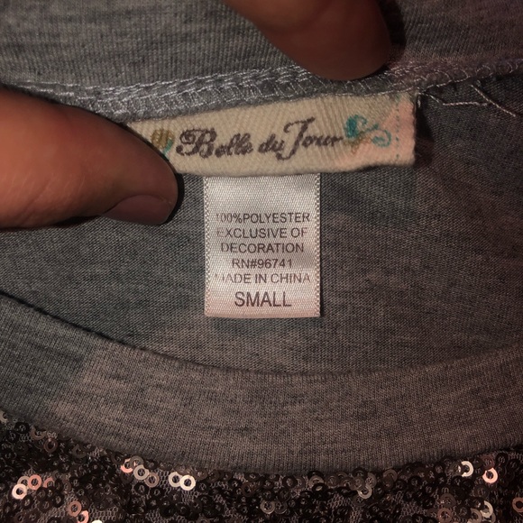 Beautiful sequin top - Picture 5 of 8